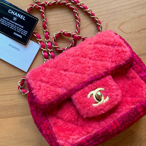 CHANEL π RARE 2 Tone Pink & Peach Faux Fur Shearling Quilted Tweed Matte Gold - Picture 8 of 15